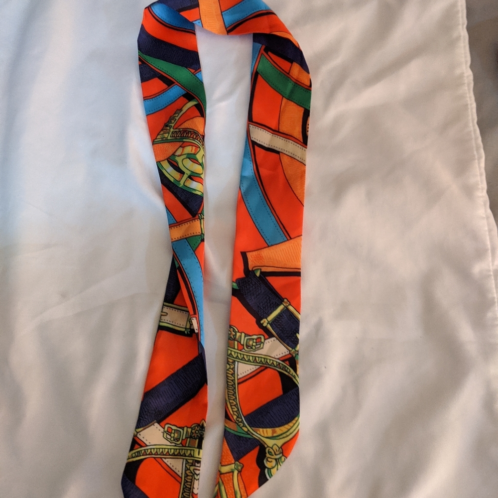 Bag scarf